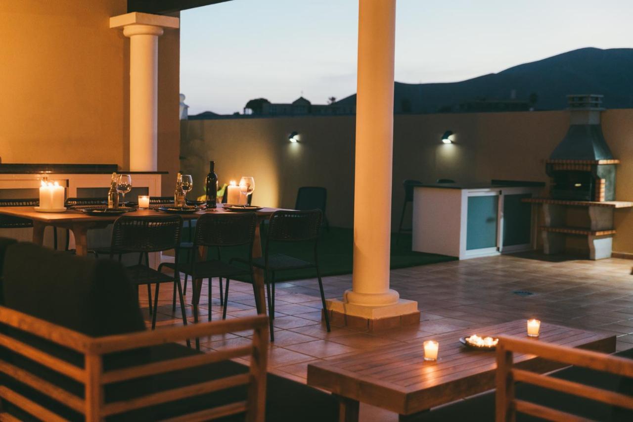 Moderne Villa Met Verwarmd Zwembad In Corralejo Exterior foto